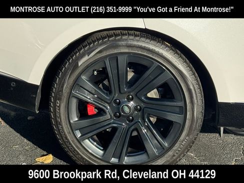 Used 2022 Land Rover Range Rover Long Wheelbase SE image 57