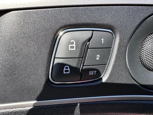 Used 2019 Lincoln MKZ Reserve w/ Reserve Plus Package AWD/4WD image 10