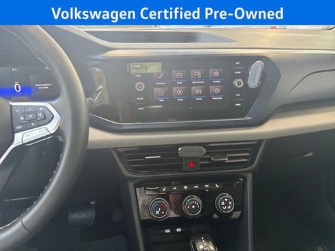 Certified 2023 Volkswagen Taos SE image 24