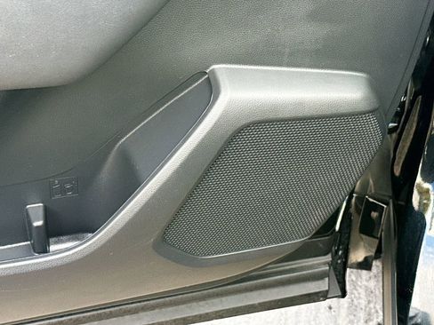 Used 2023 Toyota Highlander Bronze Edition image 20