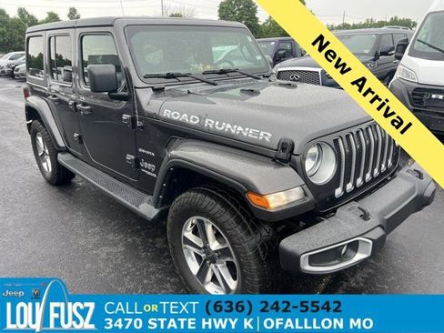 Used 2022 Jeep Wrangler Unlimited Sahara AWD/4WD image 1