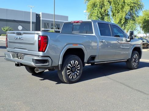 Used 2026 GMC Sierra 2500 Denali Ultimate w/ Max Trailering Package AWD/4WD image 5