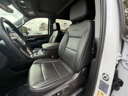Used 2024 GMC Sierra 2500 Denali w/ Denali Reserve Package image 17