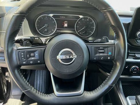 Used 2023 Nissan Pathfinder SV w/ SV Premium Package AWD/4WD image 13