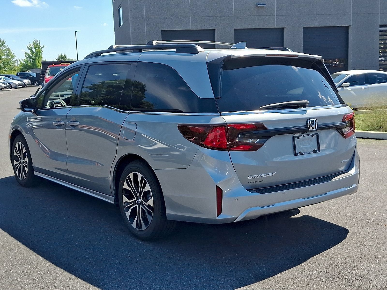 New 2026 Honda Odyssey Elite image 3