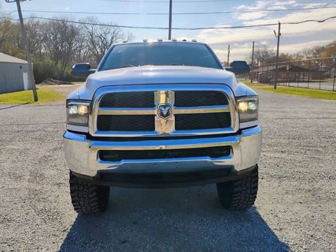 Used 2018 RAM 2500 Tradesman w/ Chrome Appearance Group image 2