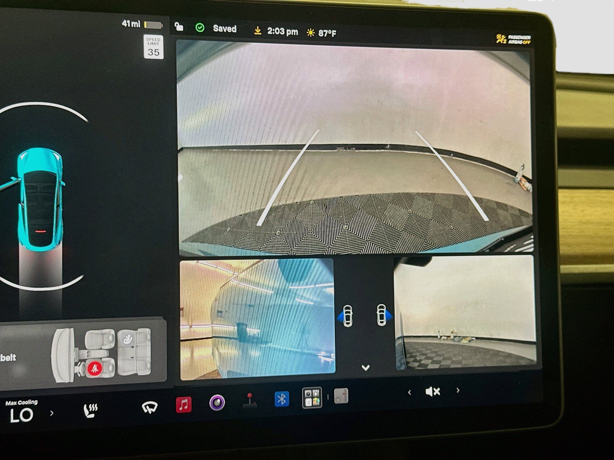 Used 2022 Tesla Model Y Long Range AWD/4WD image 23