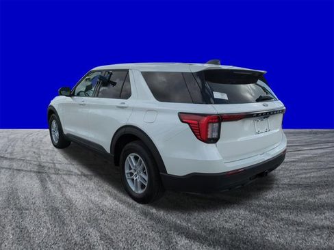 New 2026 Ford Explorer Active RWD image 6