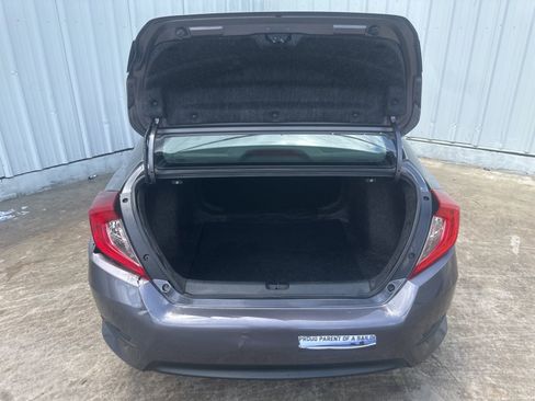 Used 2016 Honda Civic EX image 8