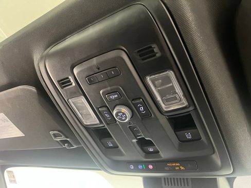 Certified 2023 Chevrolet Tahoe High Country w/ Advanced Technology Package AWD/4WD image 32