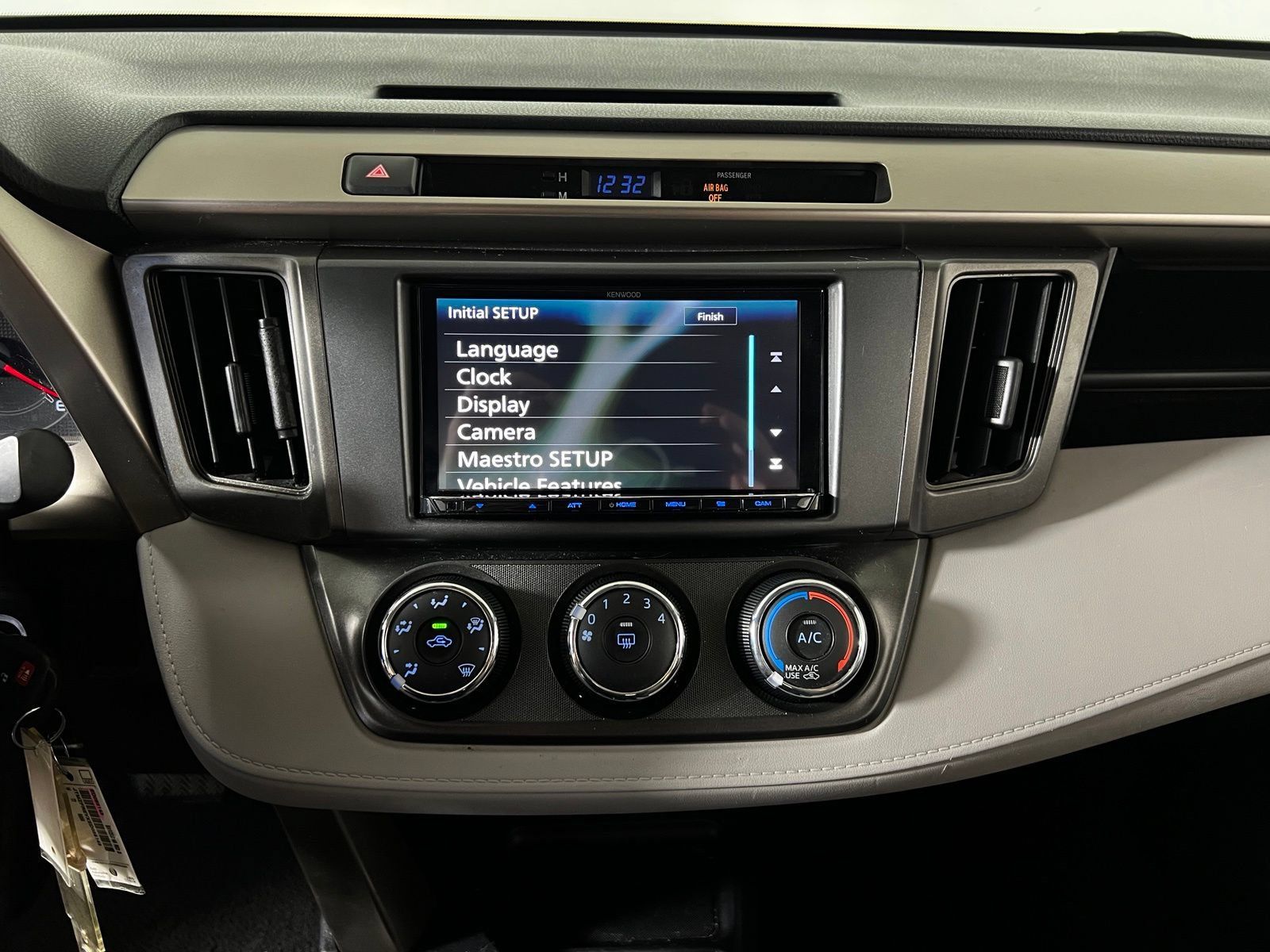 Used 2014 Toyota RAV4 LE FWD image 14