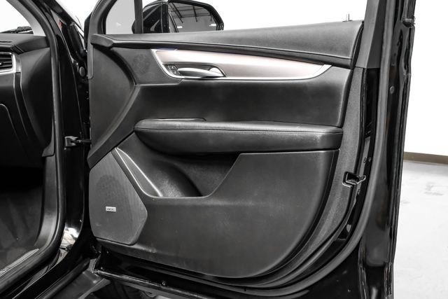 Used 2019 Cadillac XT5 Premium Luxury w/ Advanced Security Package FWD image 36