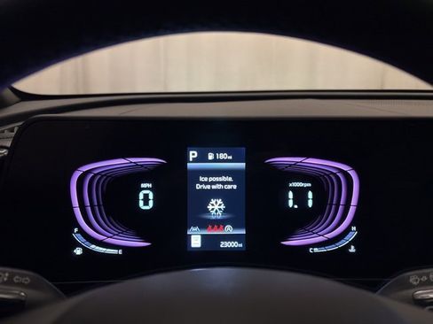 Used 2024 Kia Sportage X-Line image 13