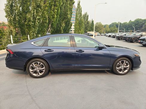 Used 2024 Honda Accord EX image 2