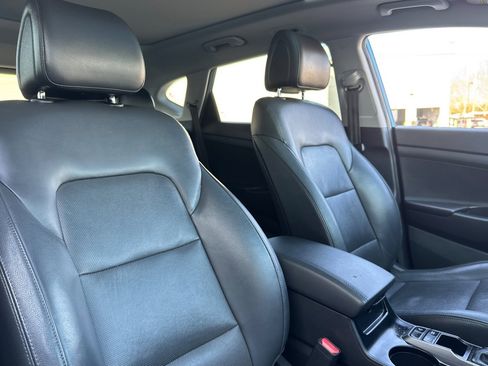 Used 2016 Hyundai Tucson Limited w/ Option Group 03 image 31