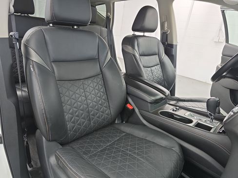 Used 2022 Nissan Murano Platinum w/ Cargo Package image 10