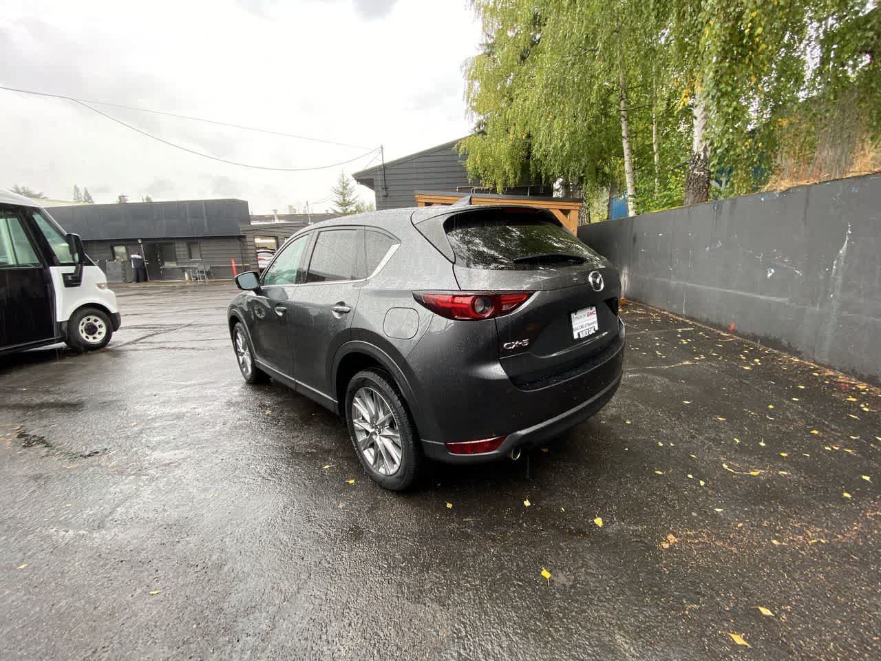 Used 2021 MAZDA CX-5 Grand Touring FWD image 4
