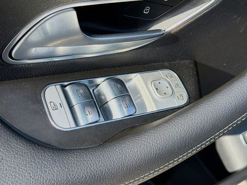 Used 2025 Mercedes-Benz GLE 350 4MATIC image 22