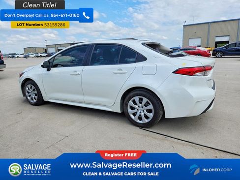 Used 2020 Toyota Corolla LE FWD image 3