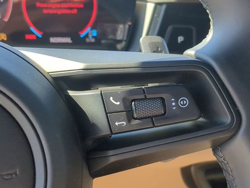 Certified 2025 Porsche Cayenne Base image 36