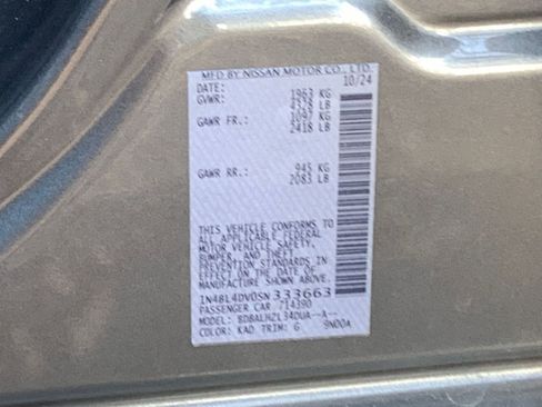 Used 2025 Nissan Altima 2.5 SV image 10