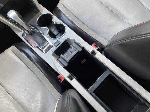 Used 2010 GMC Terrain SLT image 23