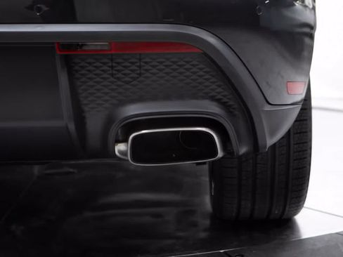 Certified 2026 Porsche Macan AWD/4WD image 20
