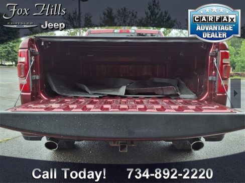 Used 2022 RAM 1500 Laramie w/ Sport Appearance Package image 10