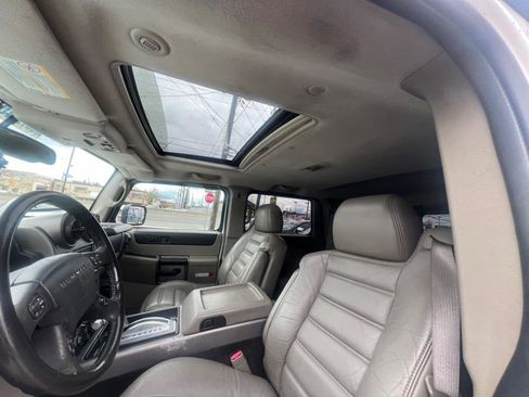 Used 2003 HUMMER H2 w/ Preferred Equipment Group image 10