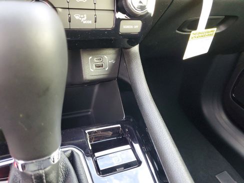 New 2026 Jeep Compass Latitude AWD/4WD image 19