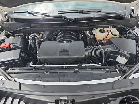 Certified 2025 GMC Yukon Denali AWD/4WD image 37