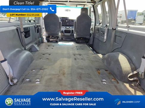 Used 2011 Ford E-350 and Econoline 350 XLT RWD image 13