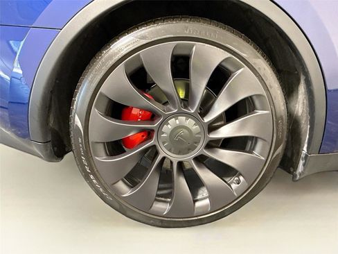 Used 2021 Tesla Model Y Performance image 35