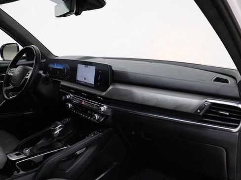 Used 2024 Kia Telluride SX Prestige X-Line image 17