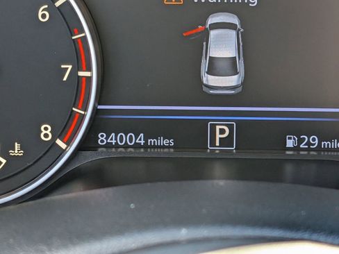 Used 2021 Nissan Altima 2.5 SR w/ SR Premium Package image 22