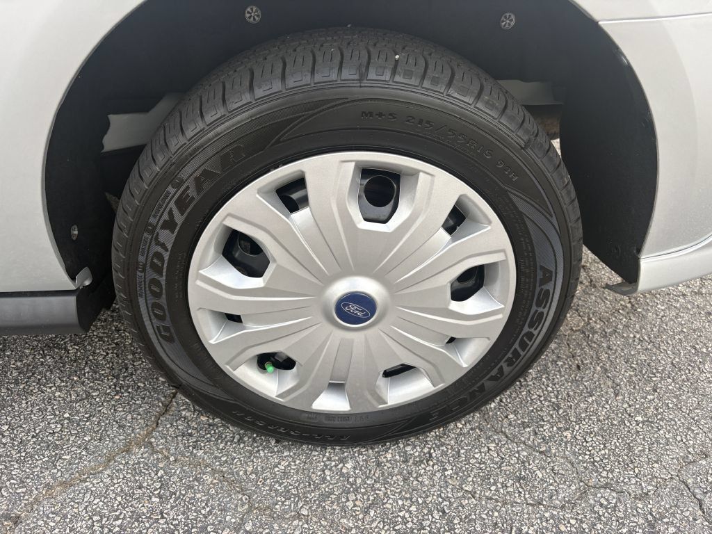 Used 2022 Ford Transit Connect XLT FWD image 19