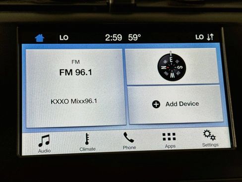 Used 2019 Ford Fusion SE FWD image 25