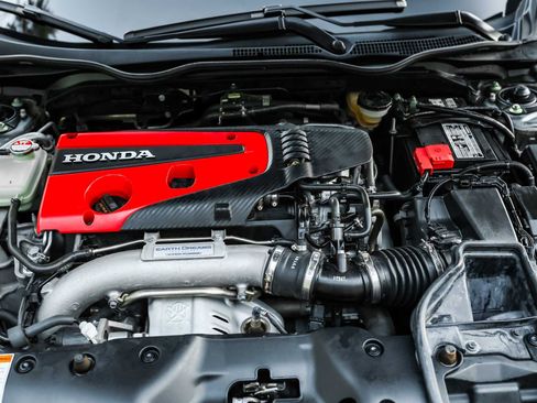 Used 2020 Honda Civic Type R image 27