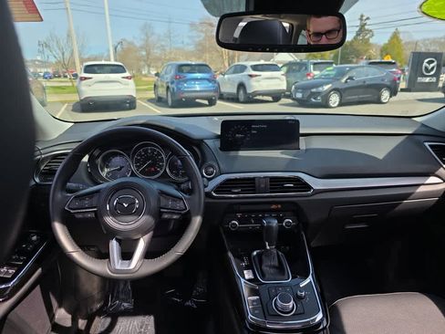 Used 2023 MAZDA CX-9 Touring AWD/4WD image 16