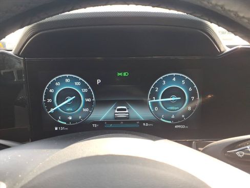Certified 2023 Hyundai Elantra Limited FWD image 30