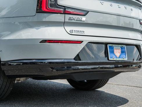 New 2026 Volvo EX90 Ultra AWD/4WD image 7