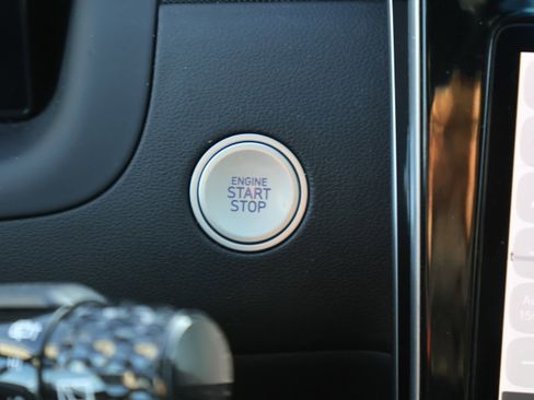 Used 2024 Hyundai Tucson Limited image 29