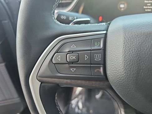 New 2025 Jeep Grand Cherokee Limited w/ Trailer Tow Package image 17