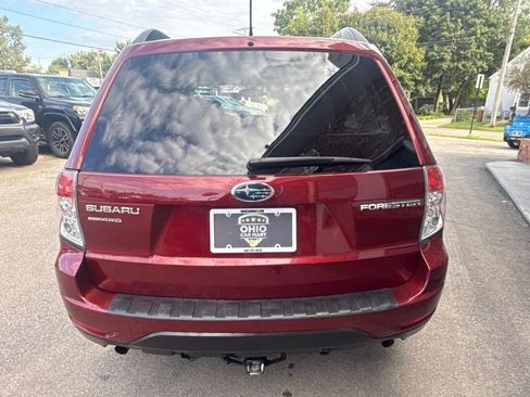 Used 2012 Subaru Forester 2.5X Premium AWD/4WD image 6