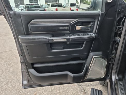 Used 2020 RAM 3500 Limited AWD/4WD image 24