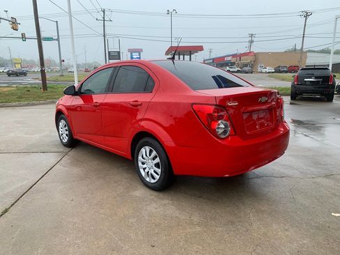 Used 2013 Chevrolet Sonic LS FWD image 5