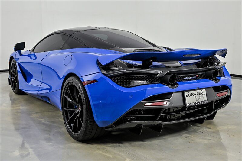 Used 2018 McLaren 720S RWD image 11