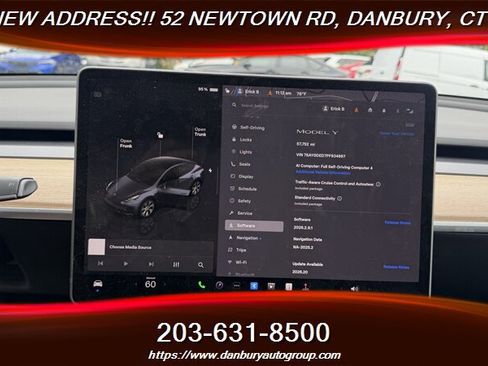 Used 2023 Tesla Model Y 2WD image 22