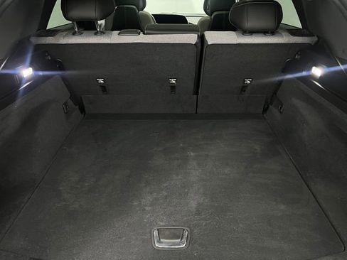 Used 2024 Cadillac Lyriq Tech image 27