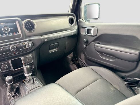 Used 2023 Jeep Wrangler Unlimited Sport AWD/4WD image 26